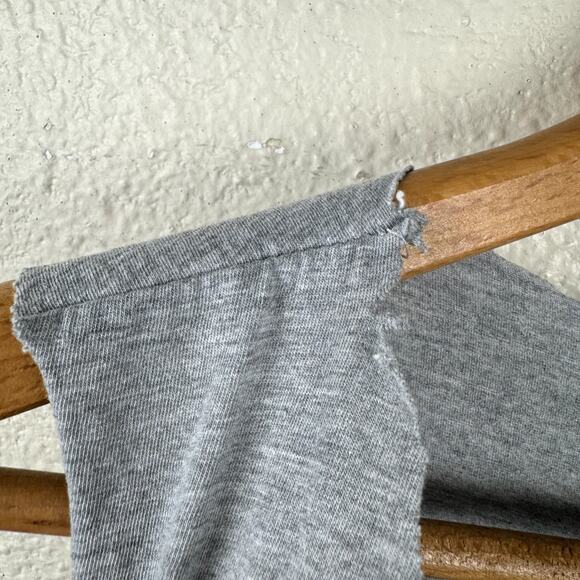 Vintage Social Distortion Shirt Size Small Grey Sleeveless Tank Punk Rock Y2K - Picture 5 of 8